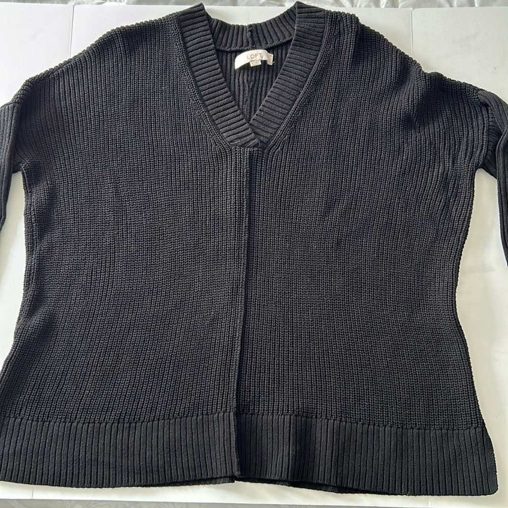 NWOT Loft 100% Cotton V neck Sweater XL side slits at bottom side hem
